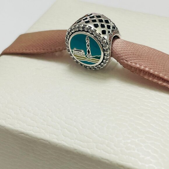 Pandora Cape Lookout Exclusive Charm Bead - Picture 1 of 4
